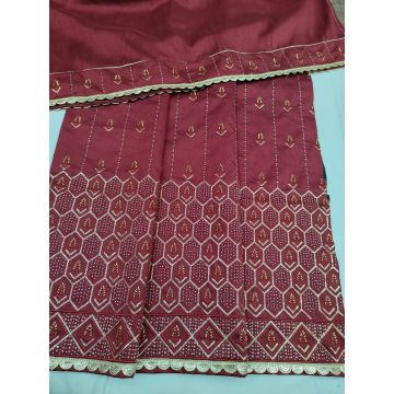 Classic Embroidered Rida – Soft Peach & Ivory
